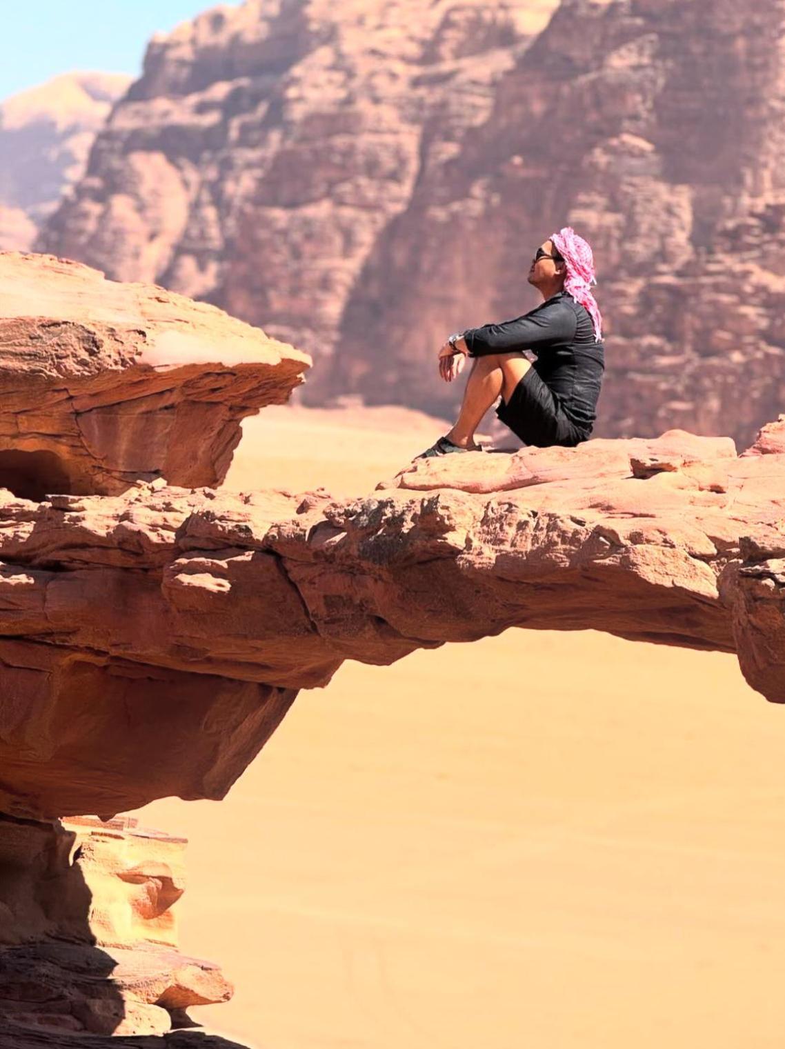 Wadi Rum Meteorite Camp Bed & Breakfast Exterior photo